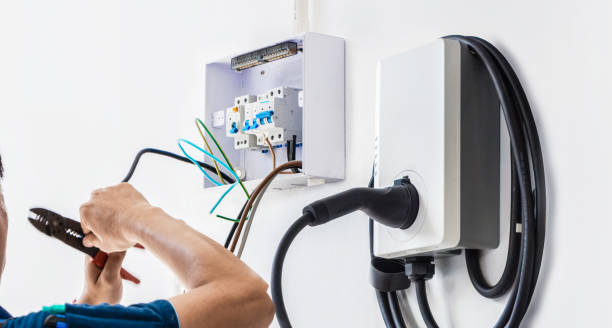 Best Circuit Breaker Repair  in Newburg, WI